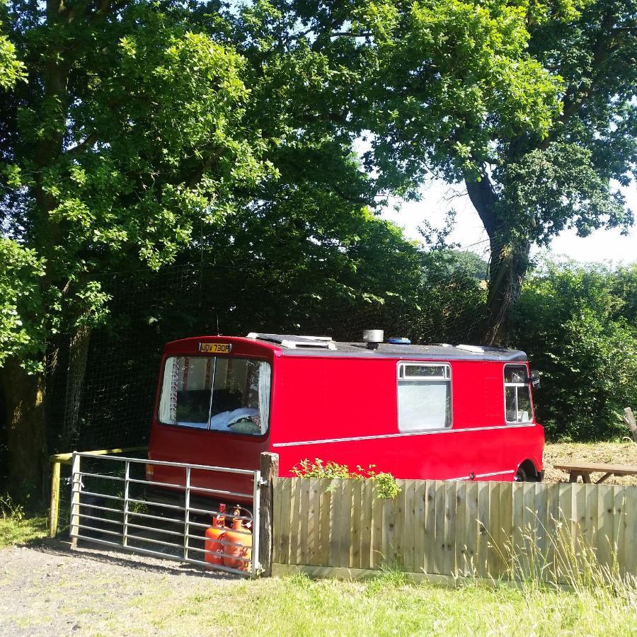 Lamerton The Megabus Near Tavistock And Dartmoor.酒店 外观 照片